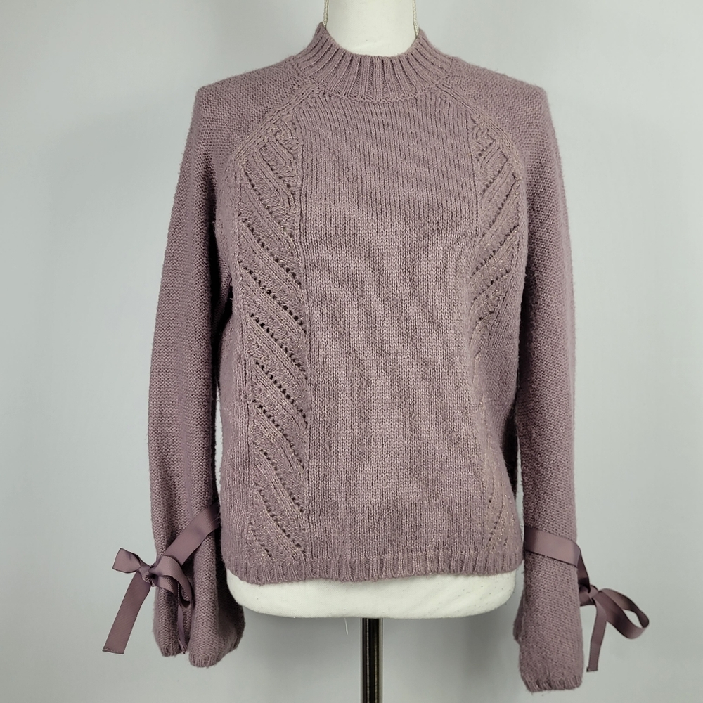 Embossed Lilac Purple Bell Sleeve Bow Sweater Size Large